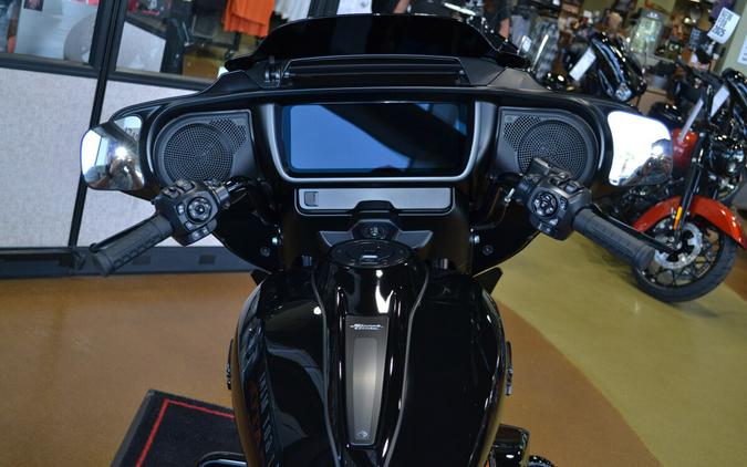 2025 Harley-Davidson Street Glide® - FLHX