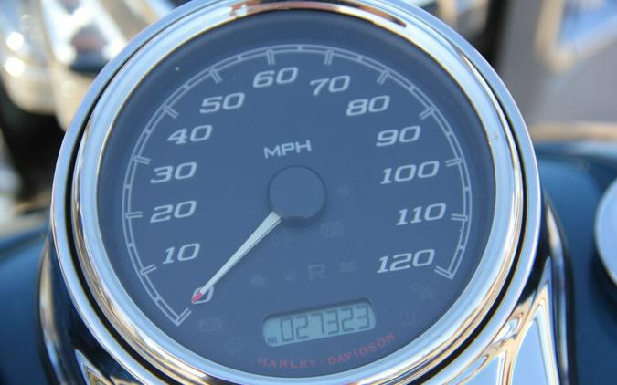 2021 Harley-Davidson Freewheeler