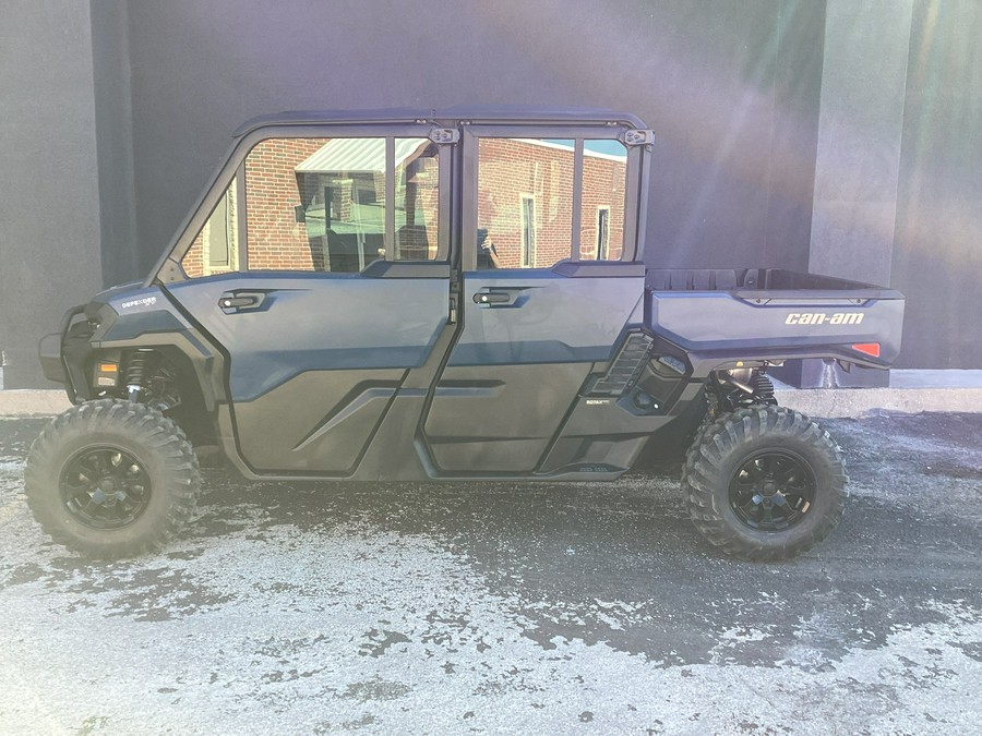 2026 Can-Am Defender MAX XT CAB HD11
