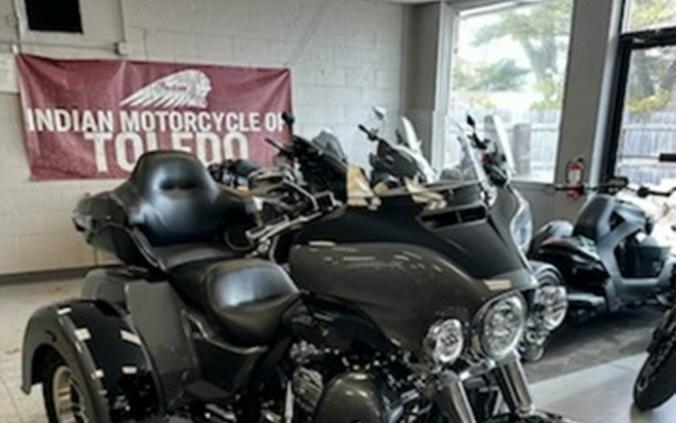 2022 Harley-Davidson FLHTCUTG - Tri Glide Ultra Tri Glide Ultra