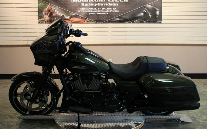 2026 Harley-Davidson FLHX - Street Glide