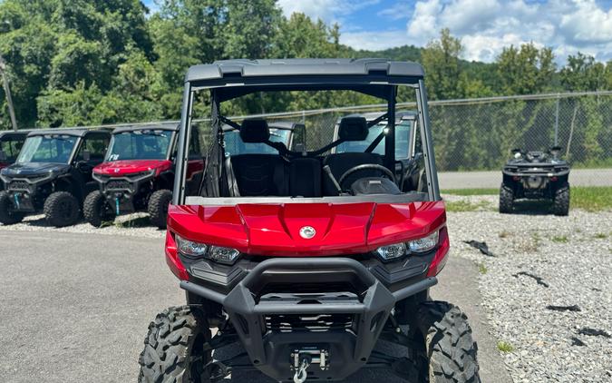 2024 Can-Am Defender XT HD10