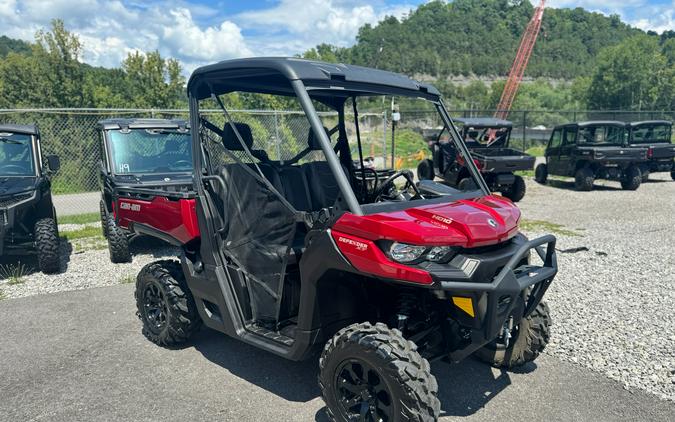 2024 Can-Am Defender XT HD10