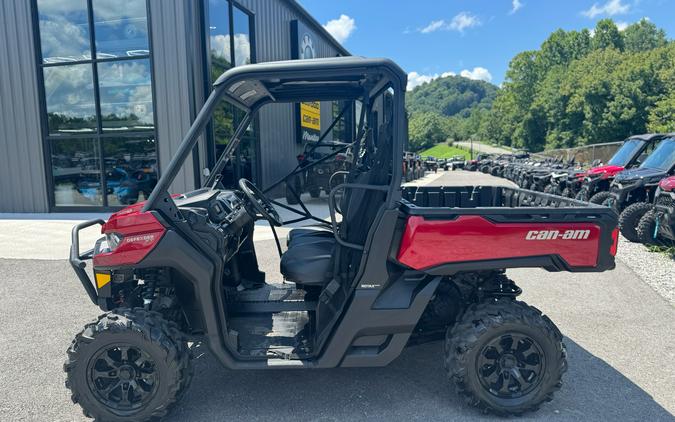 2024 Can-Am Defender XT HD10