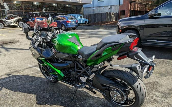 2023 Kawasaki Ninja® H2® SX SE