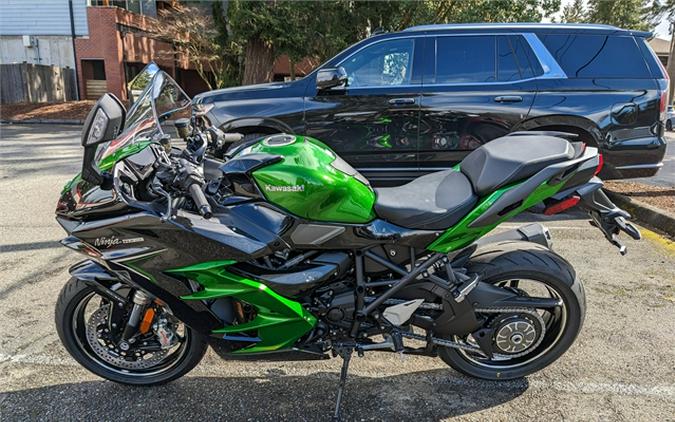 2023 Kawasaki Ninja® H2® SX SE