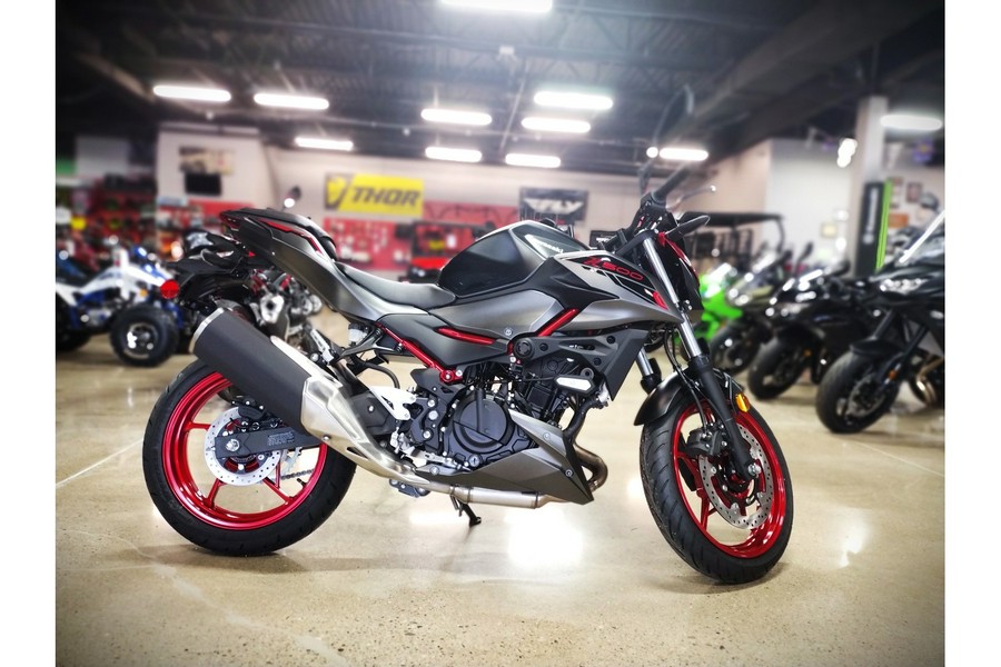 2025 Kawasaki Z500 SE ABS