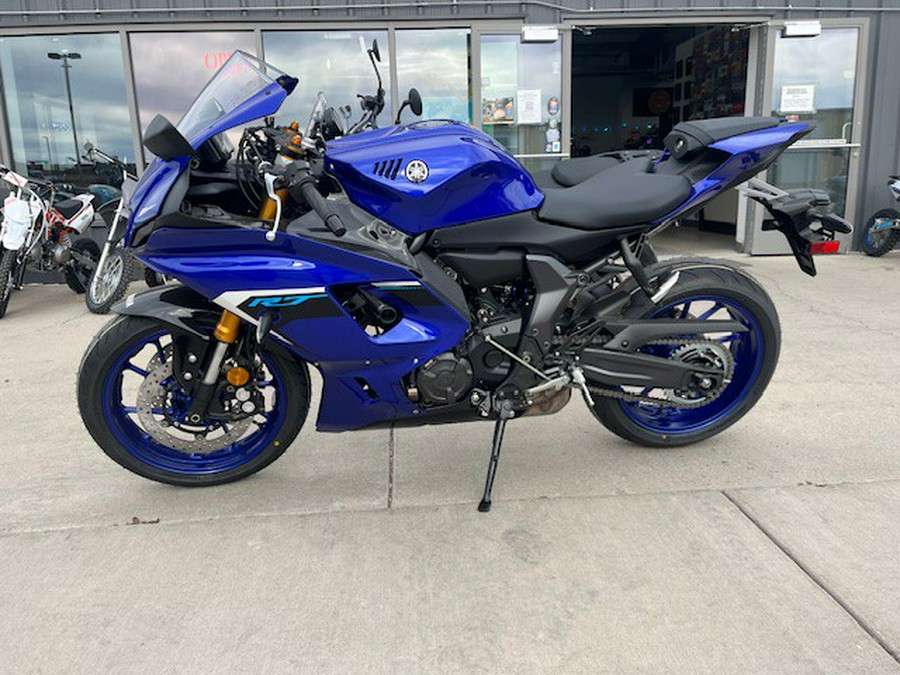 2025 Yamaha YZF-R7