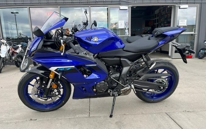 2025 Yamaha YZF-R7