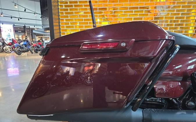 2019 Harley-Davidson® FLHRXS - Road King® Special