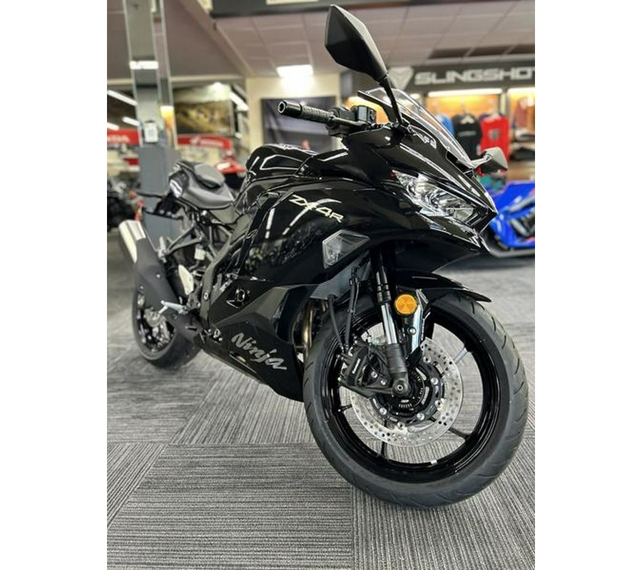 2024 Kawasaki Ninja® ZX™-4R ABS