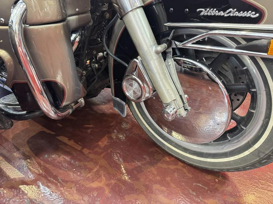 2004 Harley-Davidson® FLHTCUI - Electra Glide® Ultra Classic®