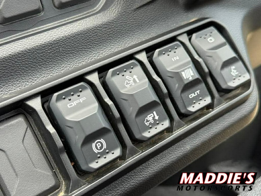 2026 CFMOTO UFORCE U10 Pro