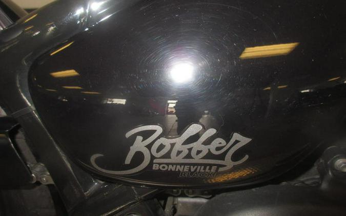 2020 Triumph Bonneville Bobber Black Jet Black