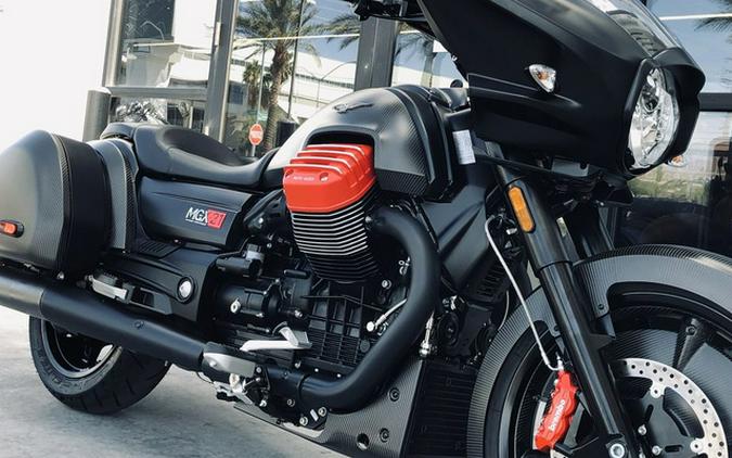 2017 Moto Guzzi MGX-21