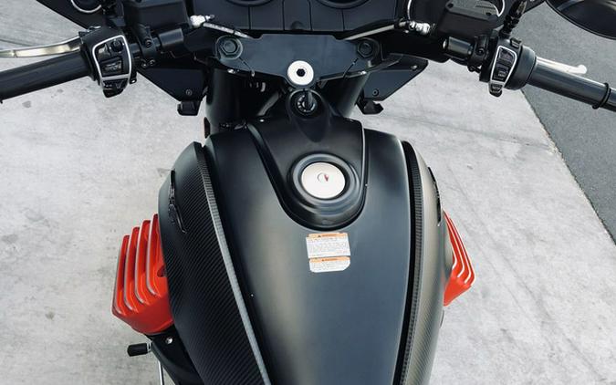 2017 Moto Guzzi MGX-21