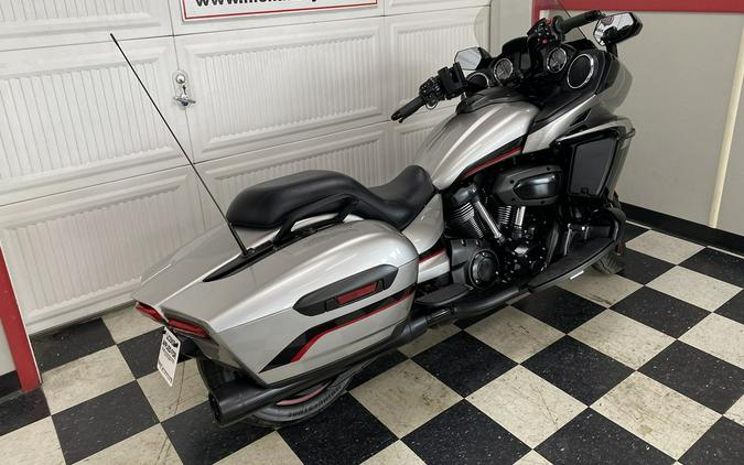 2018 Yamaha XV1900B STAR ELUDER GT