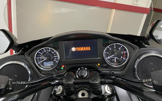 2018 Yamaha XV1900B STAR ELUDER GT