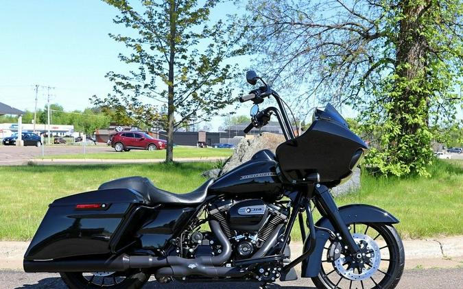 2019 Harley-Davidson® FLTRXS - Road Glide® Special