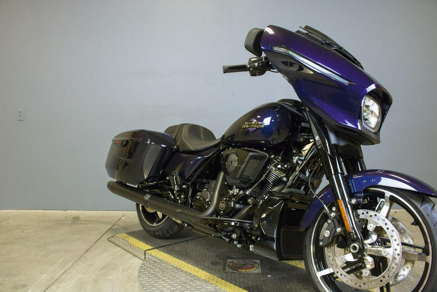 2025 Harley-Davidson® FLHX - Street Glide®