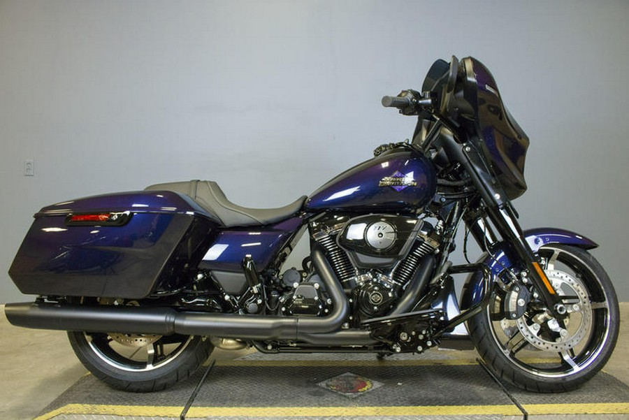 2025 Harley-Davidson® FLHX - Street Glide®