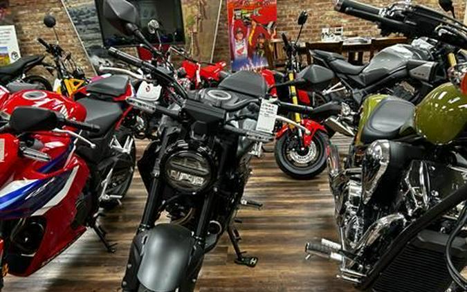 2025 Honda CB300R ABS