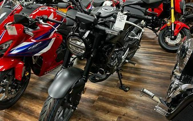 2025 Honda CB300R ABS