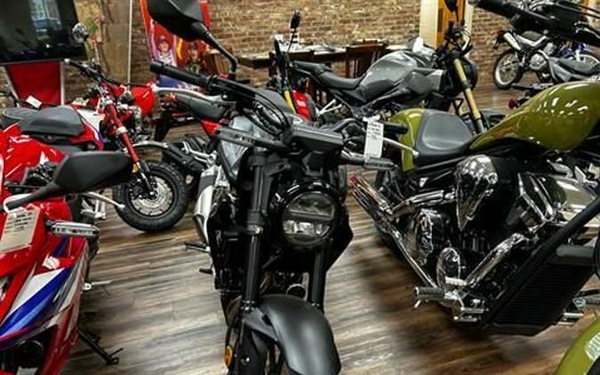 2025 Honda CB300R ABS