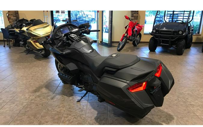 2025 Honda Gold Wing 50th Anniversary (GL18SES)