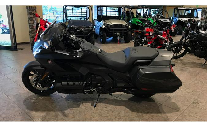 2025 Honda Gold Wing 50th Anniversary (GL18SES)