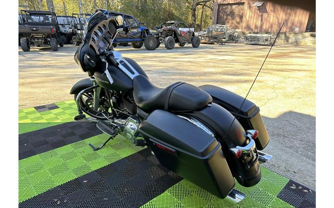 2014 Harley-Davidson® Street Glide®