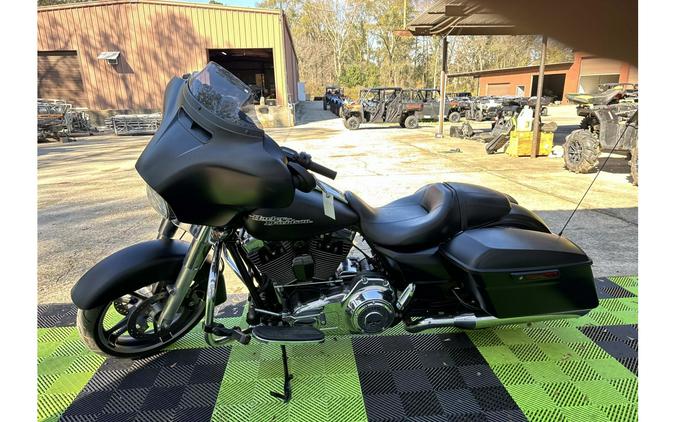 2014 Harley-Davidson® Street Glide®