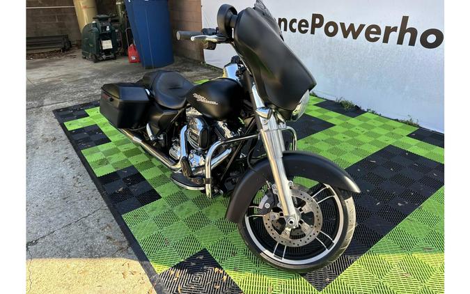 2014 Harley-Davidson® Street Glide®