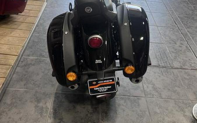 2024 Royal Enfield Super Meteor 650 Interstellar Grey