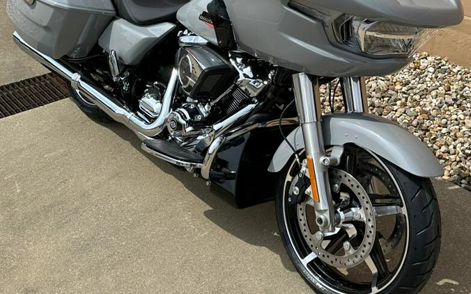 2024 Harley-Davidson Road Glide® Billiard Gray