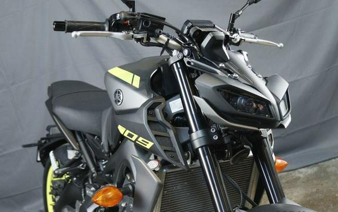 2018 YAMAHA MT-09