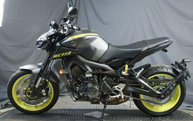 2018 YAMAHA MT-09