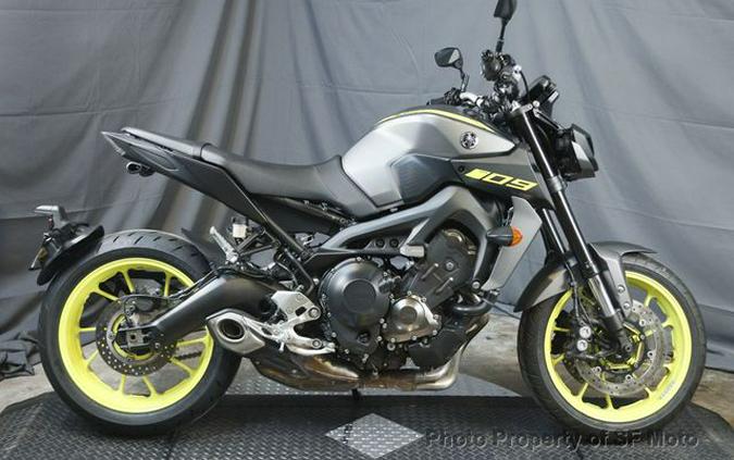 2018 YAMAHA MT-09