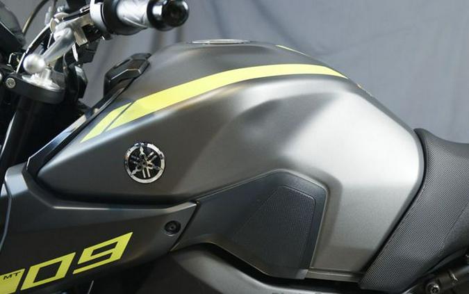 2018 YAMAHA MT-09