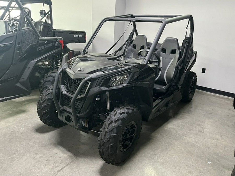 2025 Can-Am Maverick Trail DPS 700