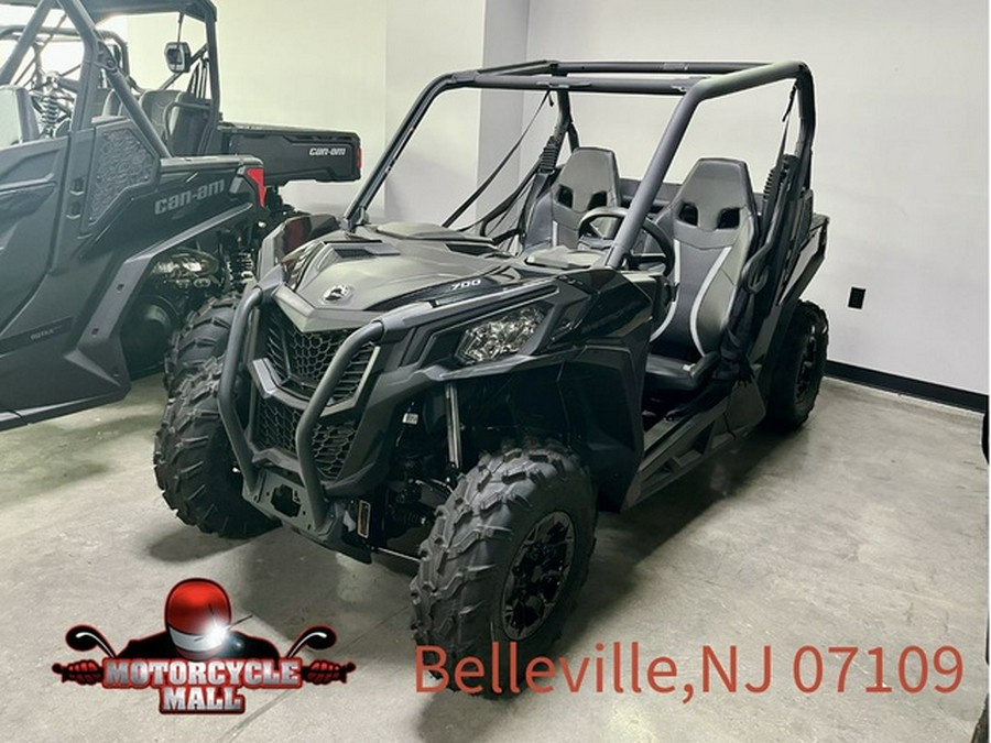 2025 Can-Am Maverick Trail DPS 700