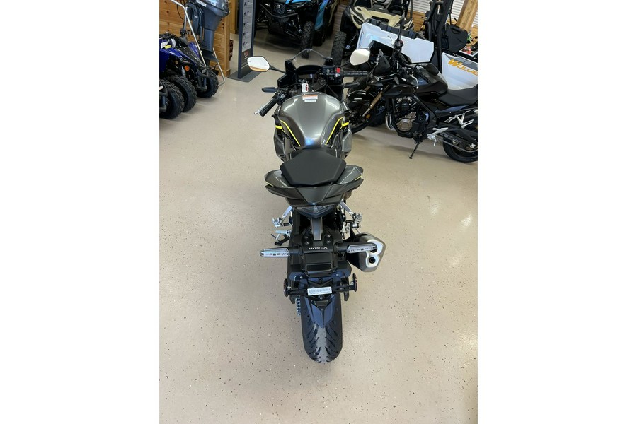 2023 Honda CBR500R ABS