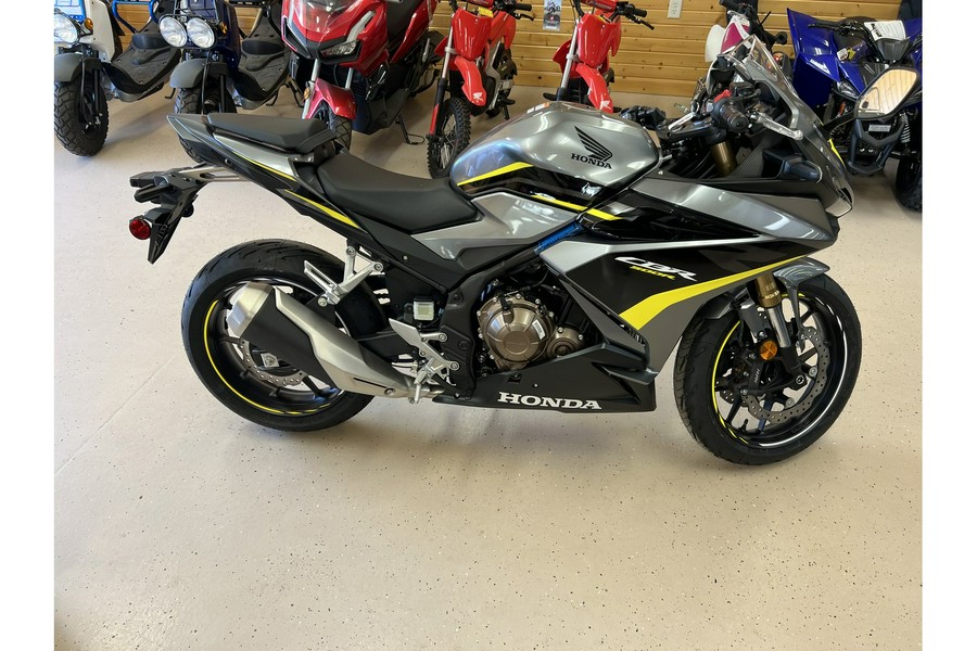 2023 Honda CBR500R ABS