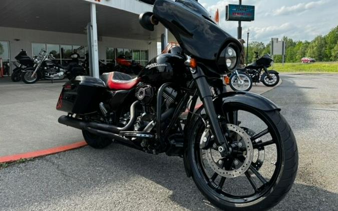 2016 Harley-Davidson Street Glide Special Black