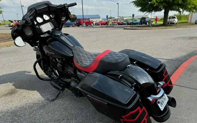 2016 Harley-Davidson Street Glide Special Black