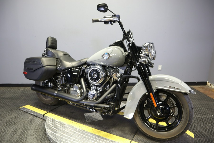 2026 Harley-Davidson Heritage Classic FLHC