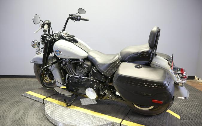 2026 Harley-Davidson Heritage Classic Dark Billiard Gray Black Cast Wheels