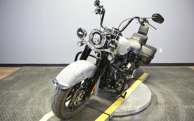 2026 Harley-Davidson Heritage Classic Dark Billiard Gray Black Cast Wheels