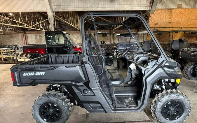 2026 Can-Am Defender DPS HD9