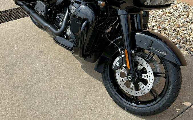 2024 Harley-Davidson Road Glide Limited Vivid Black